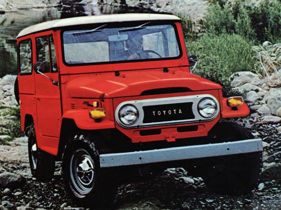  Toyota Land Cruiser 40 (FJ40VL) 1961 года  (фото 4 из 4)